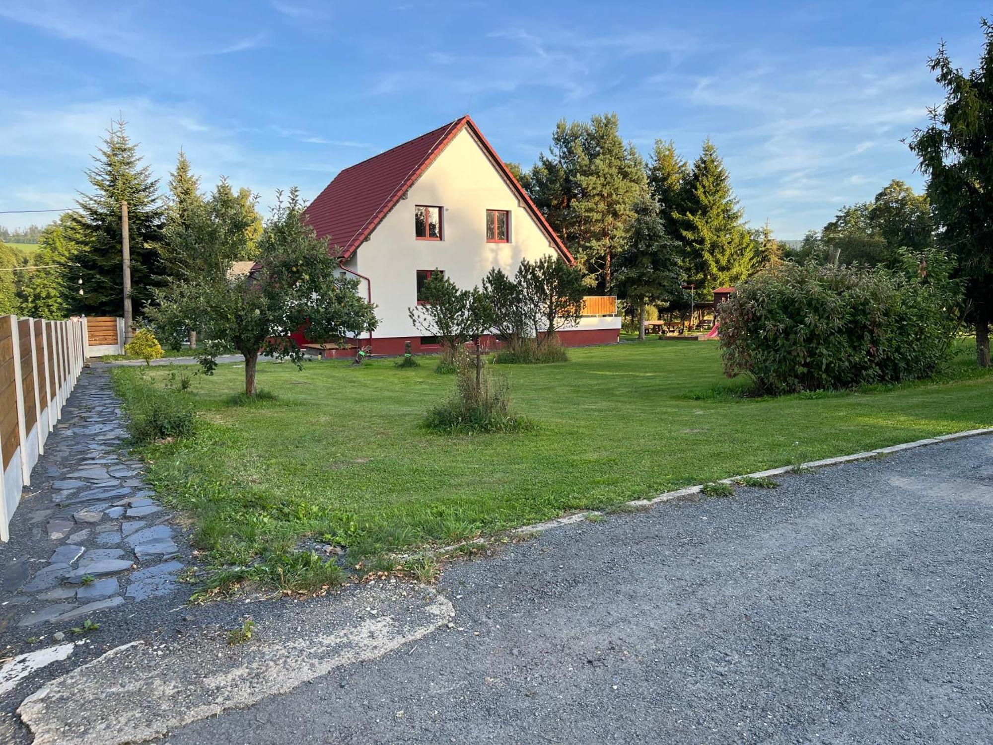 Meadows House Lomnice Lomnice u Rymarova المظهر الخارجي الصورة